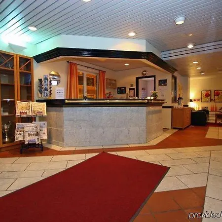 斯托加塔松恩酒店 酒店 3*