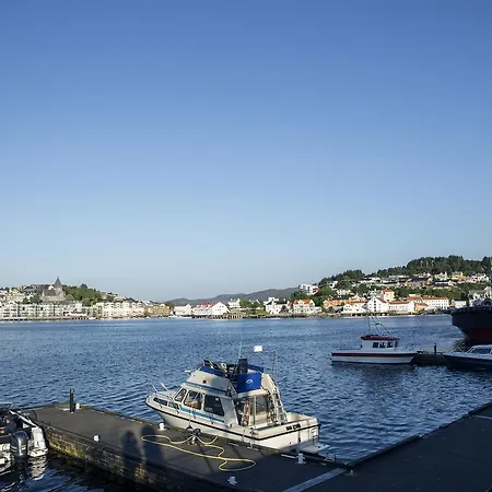 酒店 Thon Partnerhotel Storgata 克里斯蒂安桑德