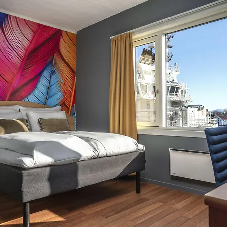 Отель Thon Partnerhotel Storgata