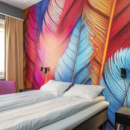 Отель Thon Partnerhotel Storgata 3*